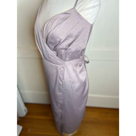 Little Mistress Maternity satin wrap midi dress - Picture 5 of 10